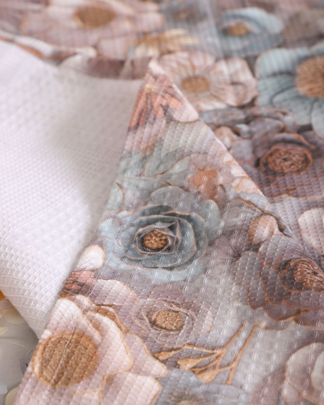 5 D DİJİTAL BASKILI Pike yatak örtüsü