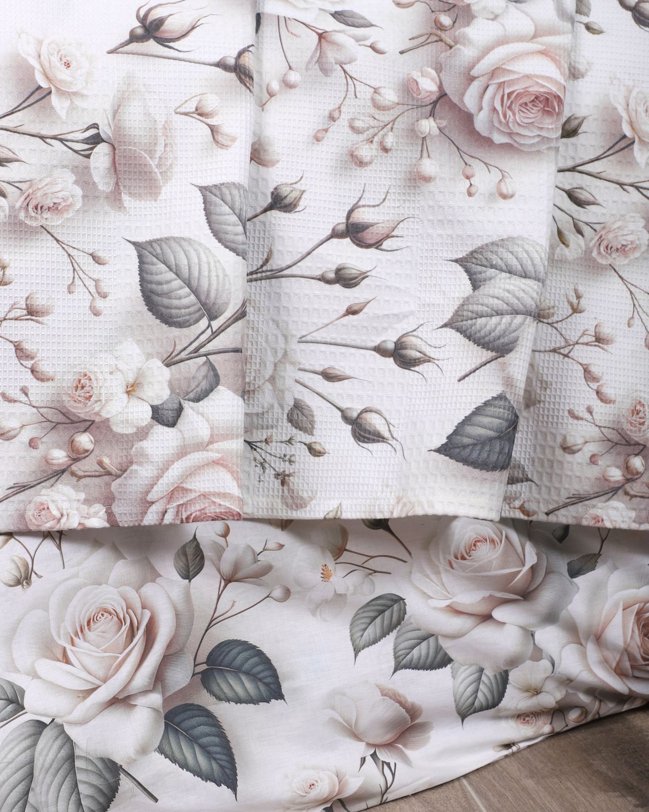 Çeyiz Seti - 5D Dijital Baskılı Gül Desenli %100 Pamuk, Şık Kutulu